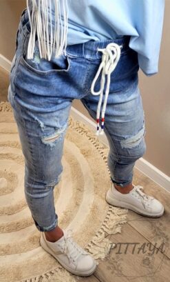 Spodnie jeansowe na gumce (2)