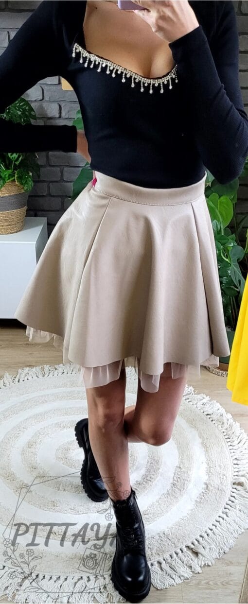 Spódniczka skórzana